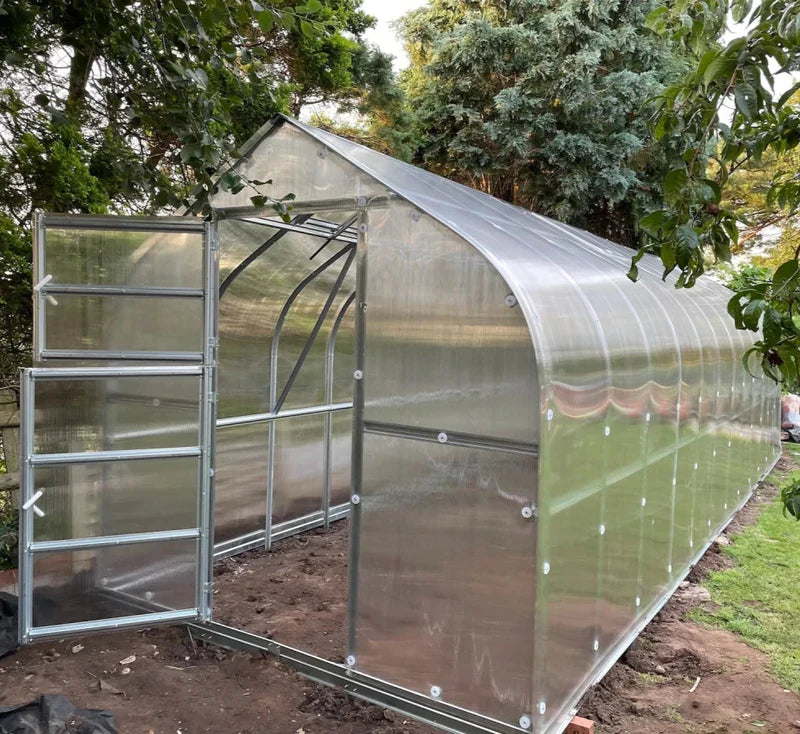 Polycarbonat-Gewächshaus – Das Elegante